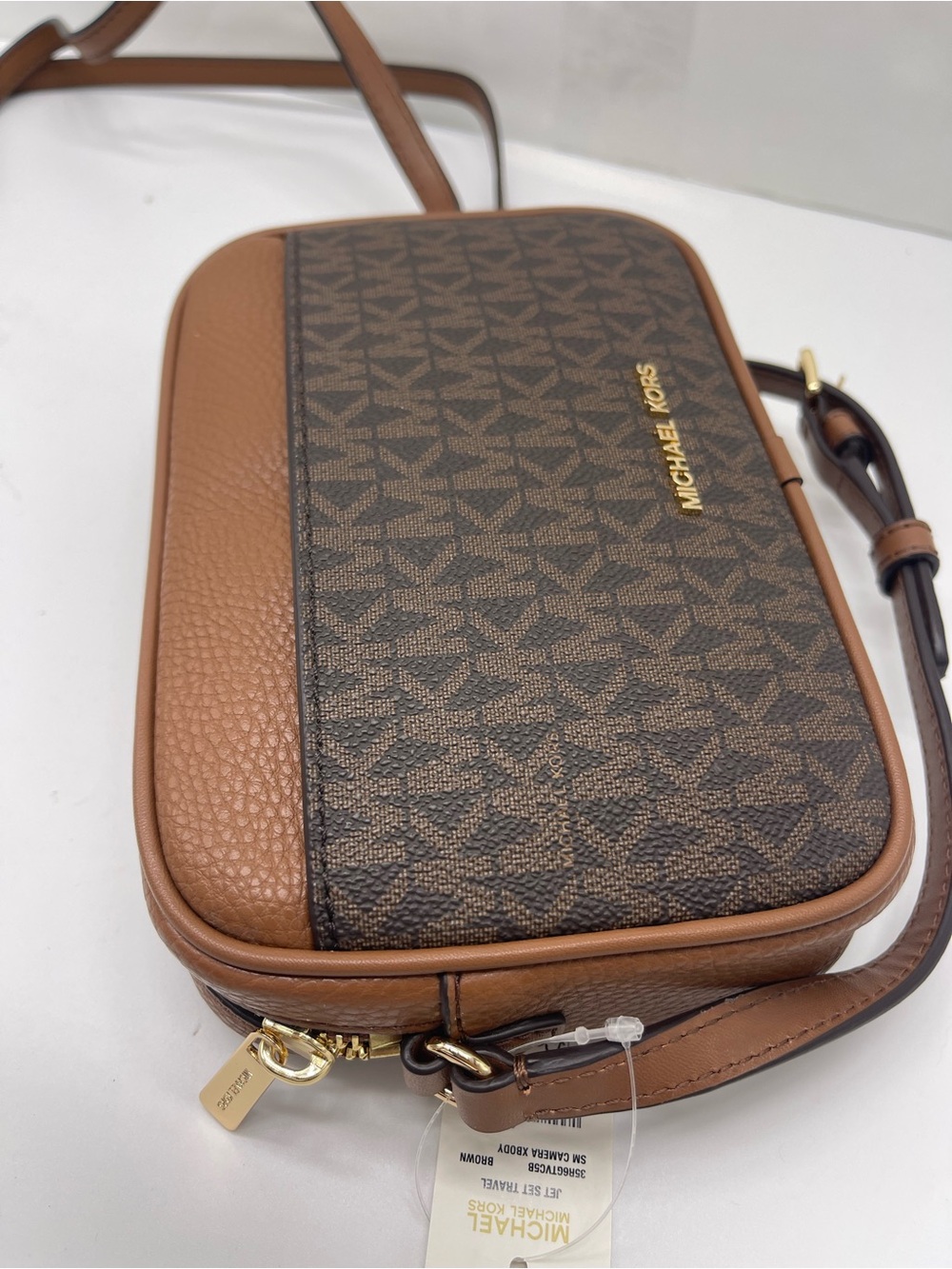 Michael Kors Jet Set Sm Signature Logo Camera Crossbody Xbody Bag
Brown 
NWT - Picture 5 of 16
